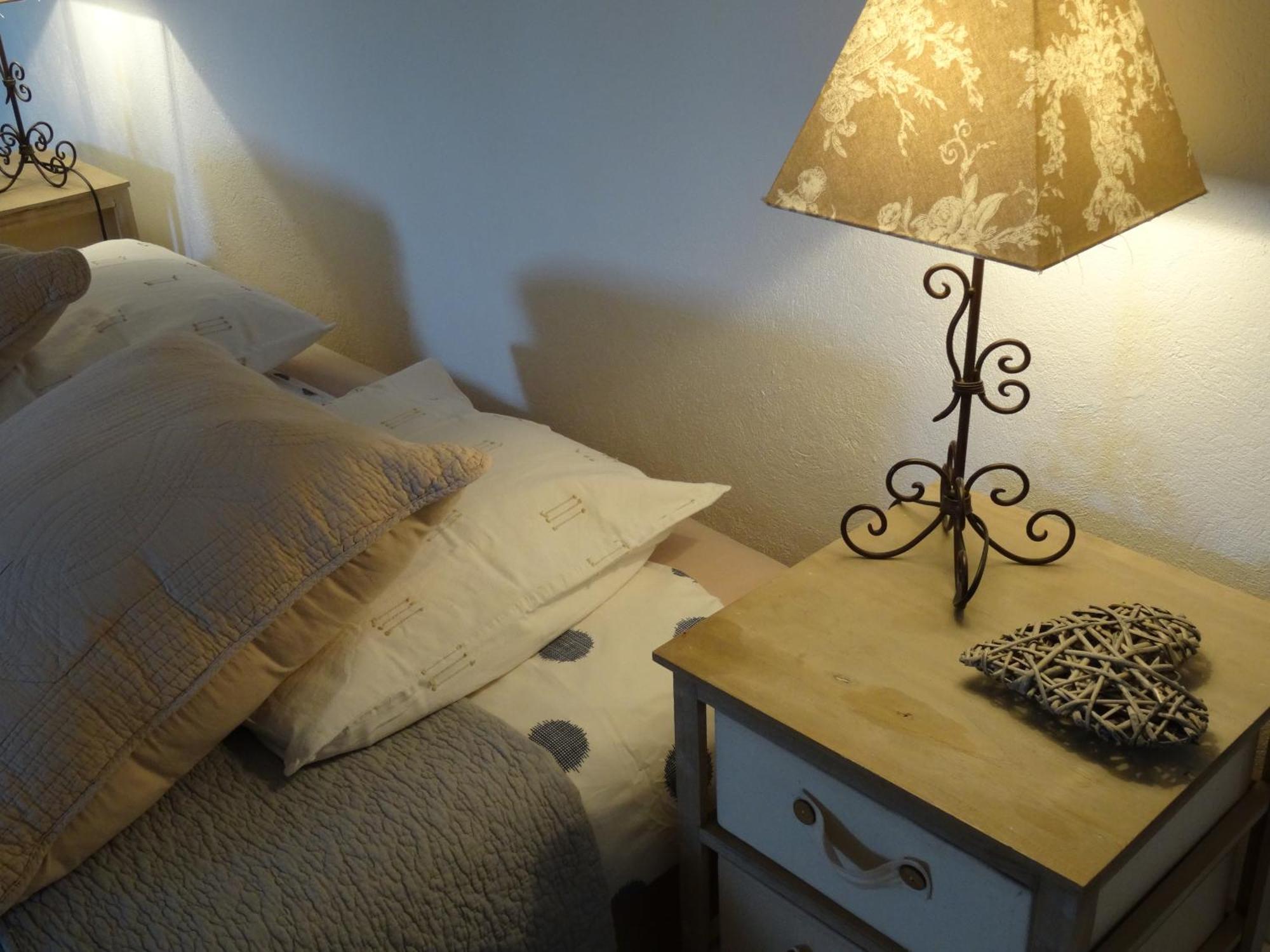 Bed and Breakfast Mas Les Fleurs D'Hilaire Монтё Экстерьер фото